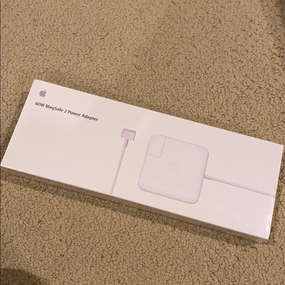 NIB Apple 45W MagSafe 2 Power Adapter MacBook Air - Picture 2 of 4
